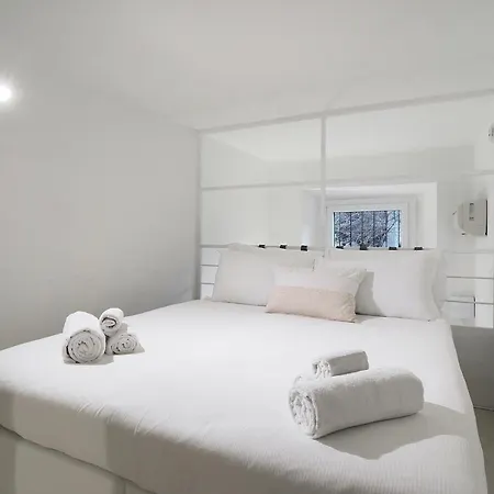 Contempora - Breno 2 Apartman Milánó