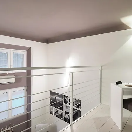 Contempora - Breno 2 * ミラノ